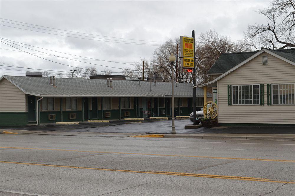 Wigwam Motel Cody Exterior photo